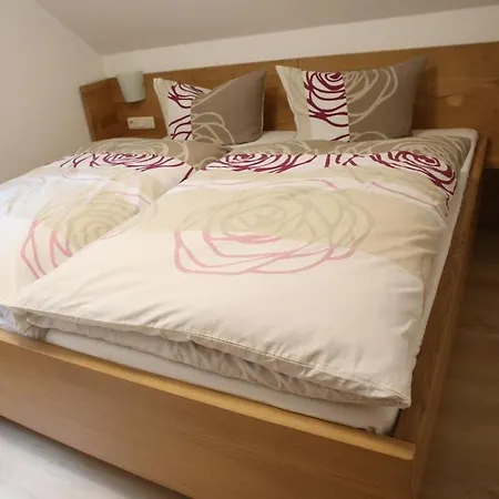 Apartment Holiday Chalet On The Castle Hill *